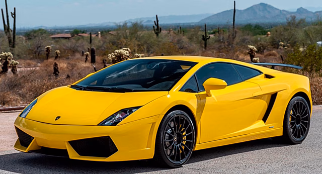 Lamborghini Gallardo с пробегом был продан на онлайн аукционе по цене нового Huracan