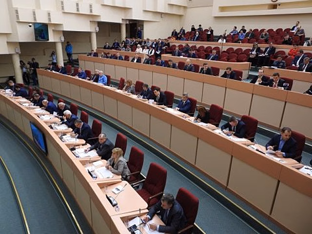 В Саратовской области установлены штрафы за ямы после вскрышных работ