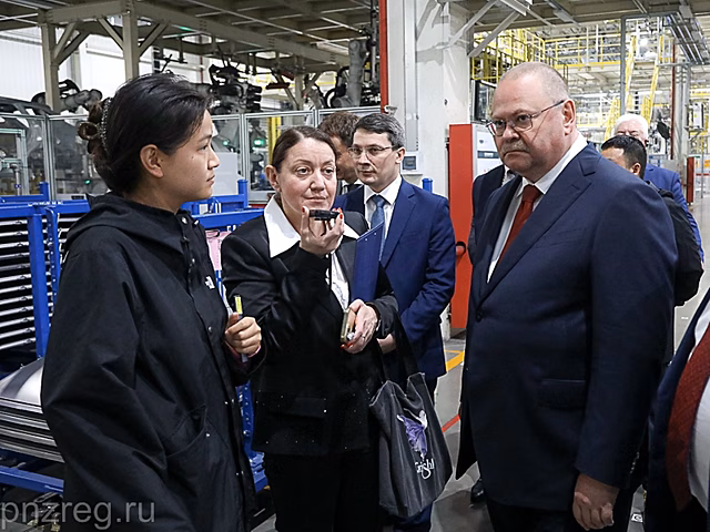 Пензенская делегация осмотрела производственные мощности автозавода Geely в Баоцзи