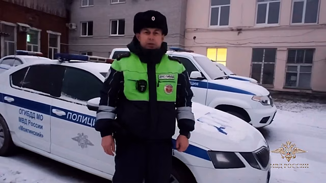 Ирина Волк: В Удмуртии сотрудник полиции оказал помощь водителю сгоревшего грузовика