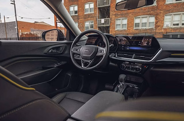 Новые кроссоверы Chevrolet Trax появились в продаже в России от 2,1 млн рублей