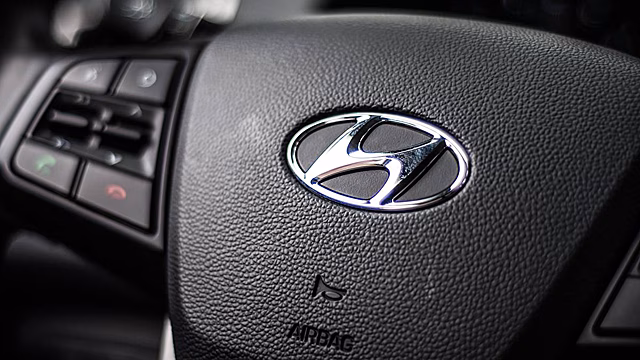 Shot: Дилер отказался возвращать деньги за сломавшийся через 2,5 недели Hyundai