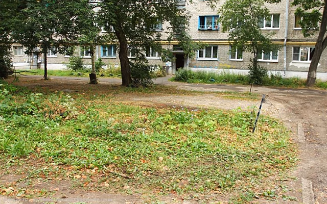 В Рязани на улице Космонавтов отремонтируют дорогу во дворе
