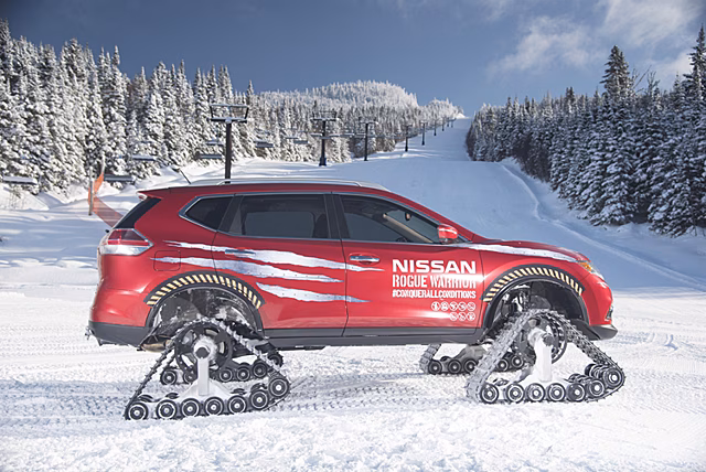 Nissan Rogue обзавелся гусеницами