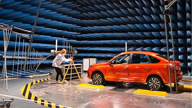 АвтоВАЗ рассказал, как тестирует бесключевой доступ для Lada Vesta