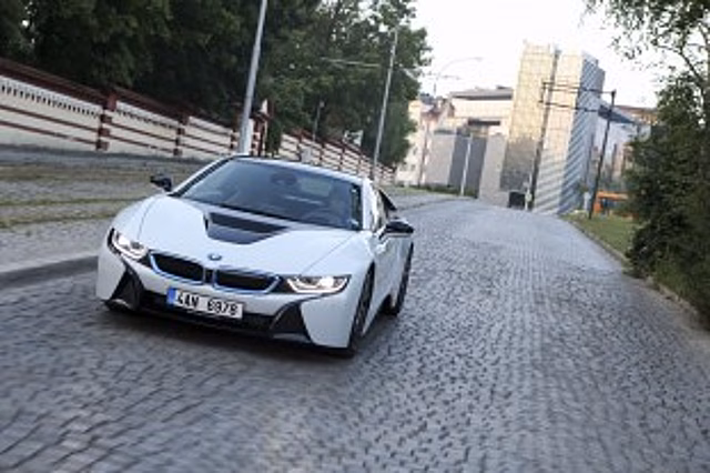 Около 1100 электромобилей BMW i3 используются немецкими государственными службами