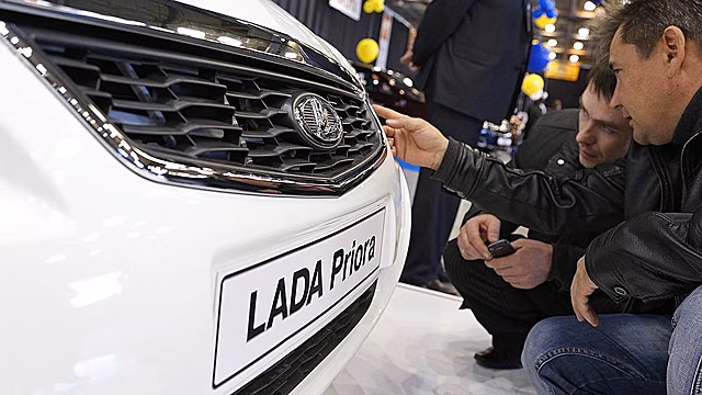 Верховный суд занялся тюнингом Lada