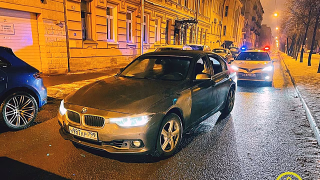 Юный саратовец на каршеринговом BMW устроил ночные гонки с полицией в Санкт-Петербурге