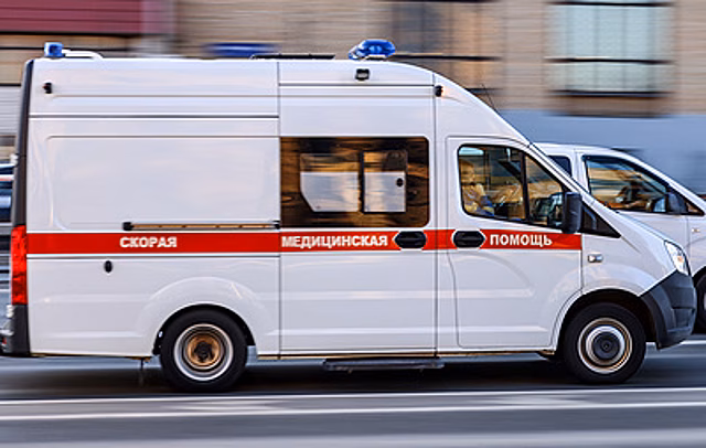 В Петербурге в ДТП с автобусом и двумя автомобилями пострадал человек