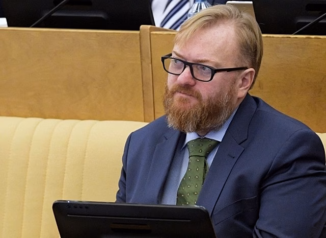 Милонов будет добиваться возбуждения дела после конфликта на стоянке: «подонки унизили десятки тысяч людей»