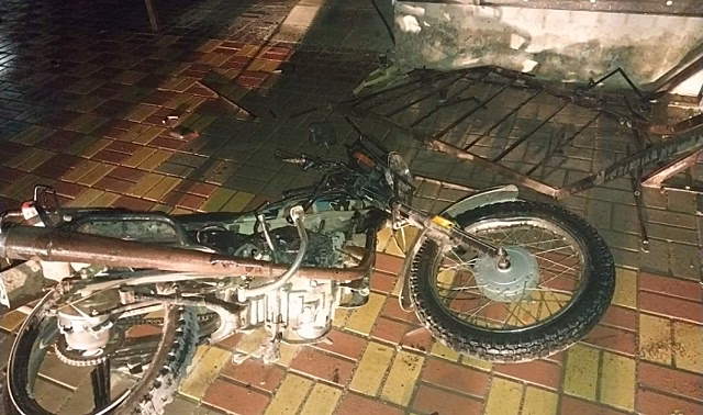 Под Волгоградом 27-летний мотоциклист врезался в бетонное ограждение