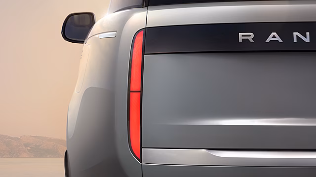 Опубликован тизер первого в истории электрического Range Rover