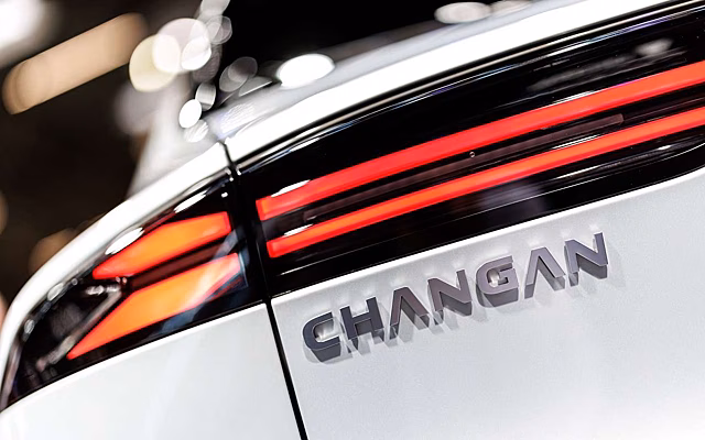 В России начнут выпускать целых восемь новых моделей Changan: подробности