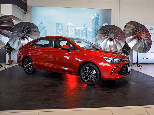 BAIC U5 Plus: первое знакомство с еще одним новичком «Автотора»