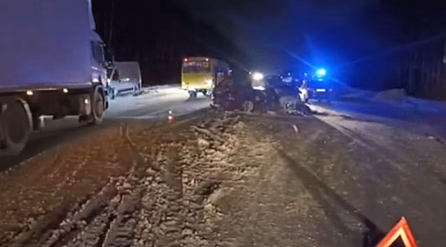 Водитель легковушки погиб в массовом ДТП под Нижним Новгородом