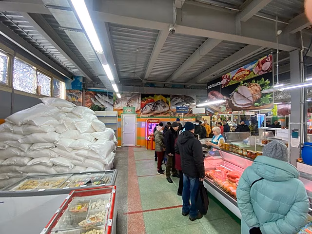 В Саратове работают 12 дополнительных точек для продажи сахара