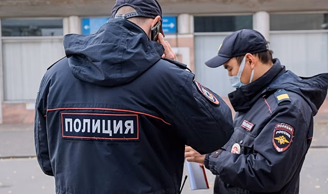 Полицейские задержали волгоградца, ударившего мужчину битой по голове