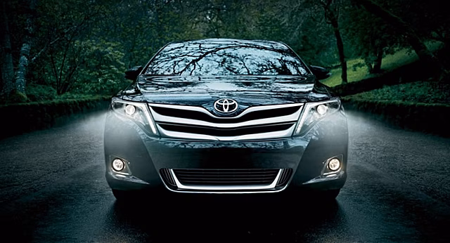 Компания Toyota отзывает в РФ почти 10 тыс. кроссоверов Venza из-за подушек безопасности