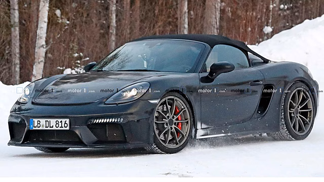 В Сети обнародовали тизерное видео нового Porsche Boxster 718 Spyder