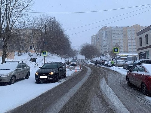 В Кирове виновник ДТП выплатит 17-летней пострадавшей компенсацию за моральный вред и испорченные вещи