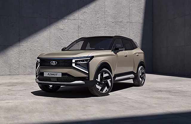 «АвтоВАЗ» представил новый Lada Azimut на ПМЭФ