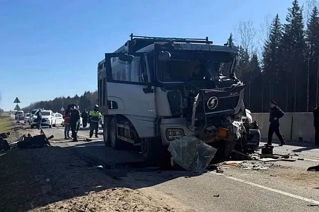 В ДТП с грузовиком MAN погибла семья из Перми
