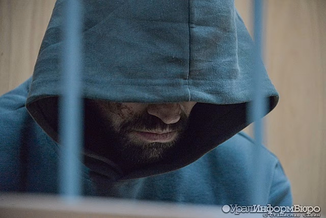 Судье передали дело участника СВО, сбившего насмерть школьниц в Ревде
