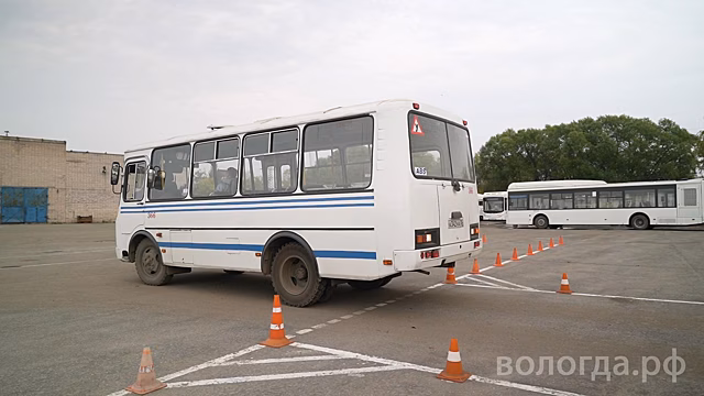 18 водителей автобусов для городских маршрутов подготовили на ПАТП № 1 в Вологде