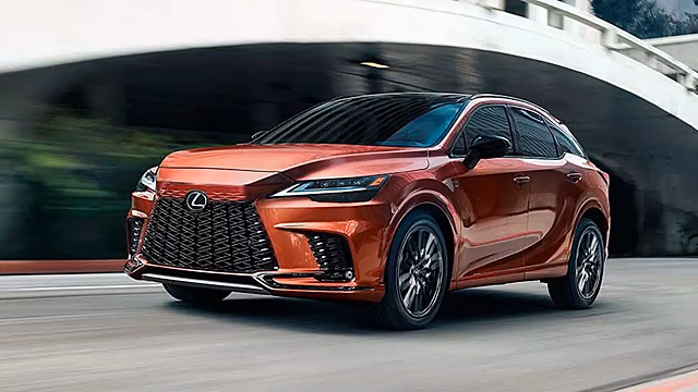 Lexus готовит обновления кроссовера RX