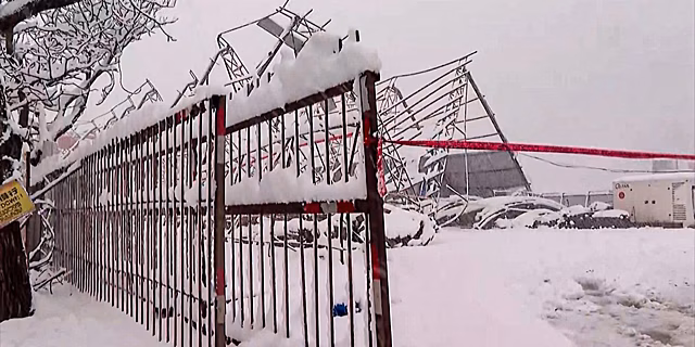 На Рикотском перевале при обрушении строительной конструкции погиб человек