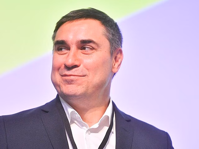 Хубезов попросил отставки с поста главы комитета Госдумы в связи с возвращением в зону СВО