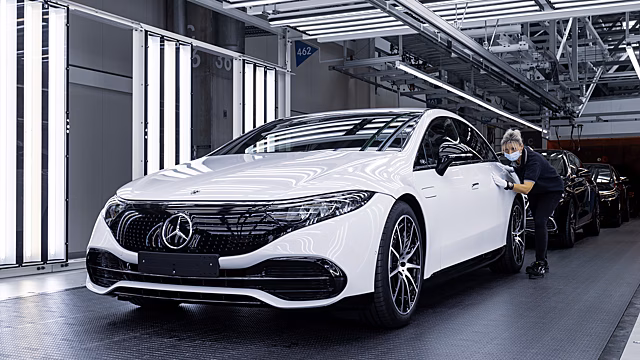 Появились подробности о Mercedes-Maybach S-Class с мотором V12