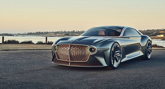 Bentley анонсировала дебют новой стратегии развития марки в России