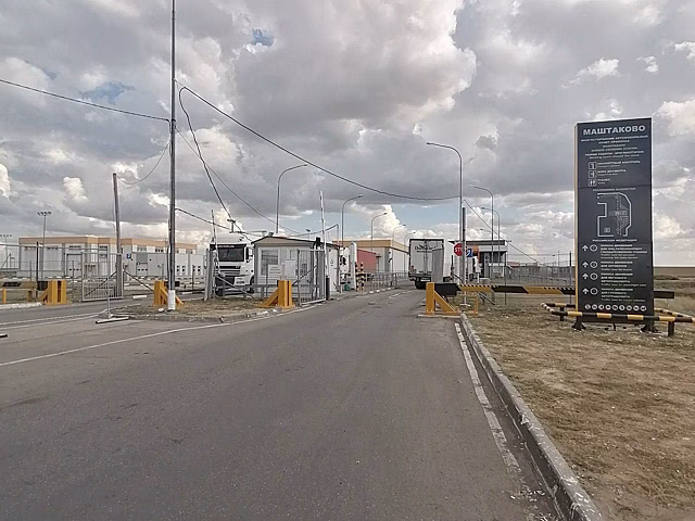 В аэропортах Москвы и на КПП "Маштаково" иностранцы будут сдавать биометрию