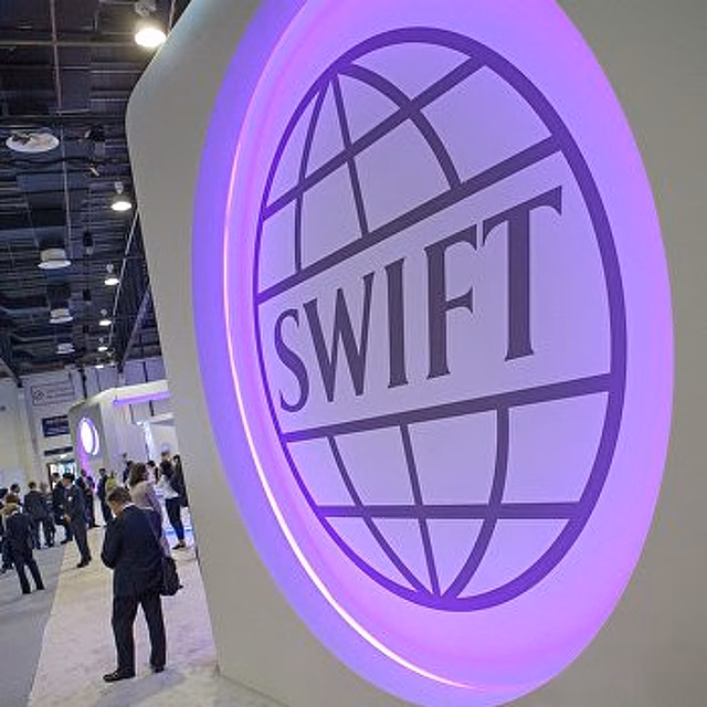 Беломайдан, который разрушит SWIFT. К чему приведет отключение Белоруссии