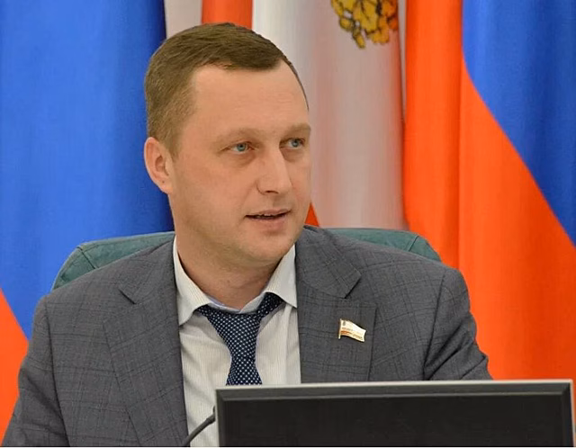 Началась прямая линия с Романом Бусаргиным