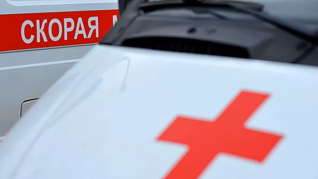 В Омске в результате ДТП опрокинулась маршрутка