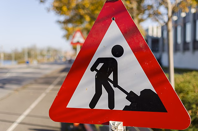 В Удмуртии отремонтируют подъездные пути к двум десяткам соцобъектов