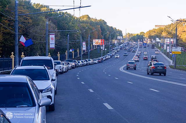 Парковочных мест около нижегородской «Швейцарии» не хватает