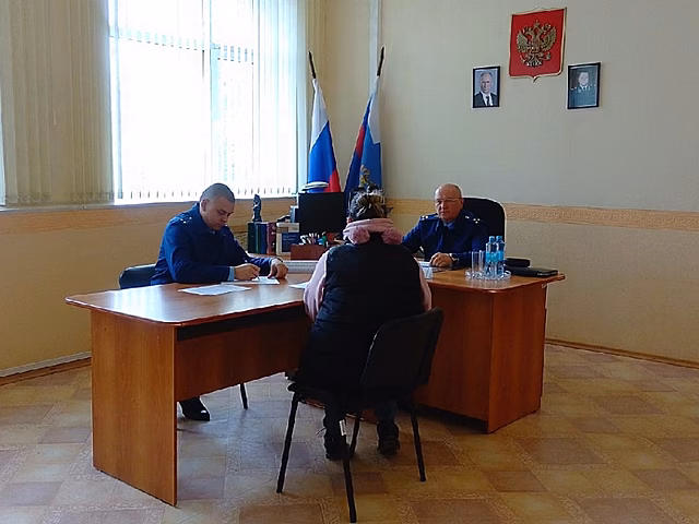 Зампрокурора Пензенской области Олег Световой провел личный прием жителей Бековского района