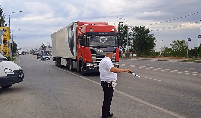 В Волгограде оформлено свыше 140 протоколов на нарушителей ПДД
