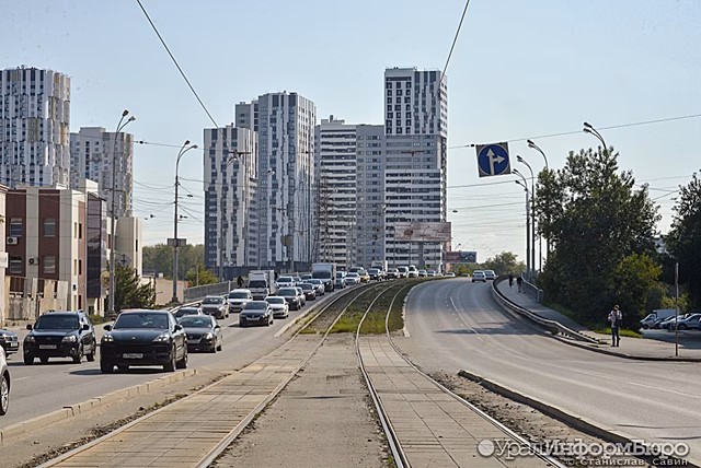 Ремонт Малышевского моста в Екатеринбурге начался раньше срока