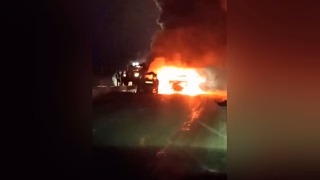В Алтайском крае столкнулись два автомобиля и автобус