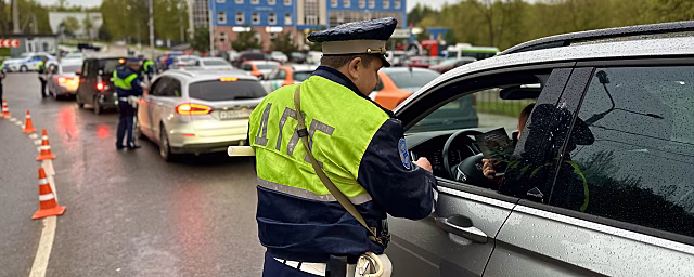 Госавтоинспекторы Красногорска в выходные проверили более ста водителей на трезвость