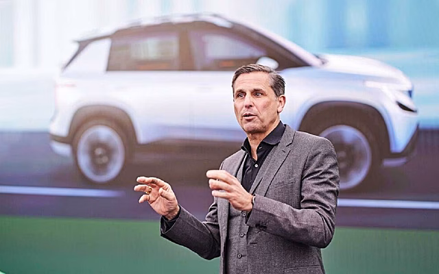 Этой осенью покажут совершенно новую Skoda Octavia: как она будет выглядеть?