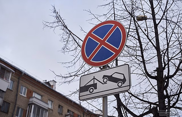 В Тюмени за нарушение правил парковки эвакуировано 10 тысяч автомобилей