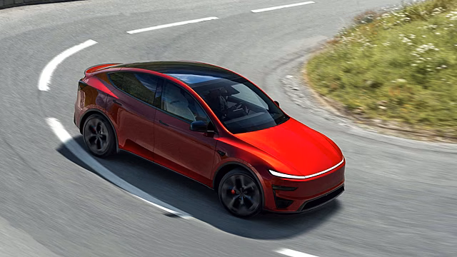 Быстрее Porsche 911 GT3: рассекречена «заряженная» ​​Tesla Model Y