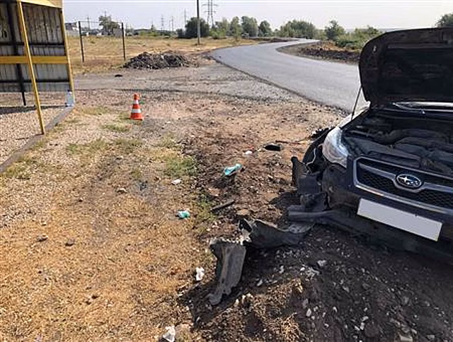 Водитель Subaru сбил женщину на остановке в Самарской области