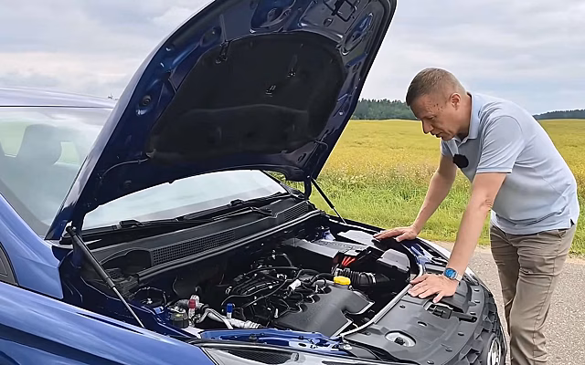 Главред «За рулем» провел первый обзор Lada Iskra в комплектации Techno