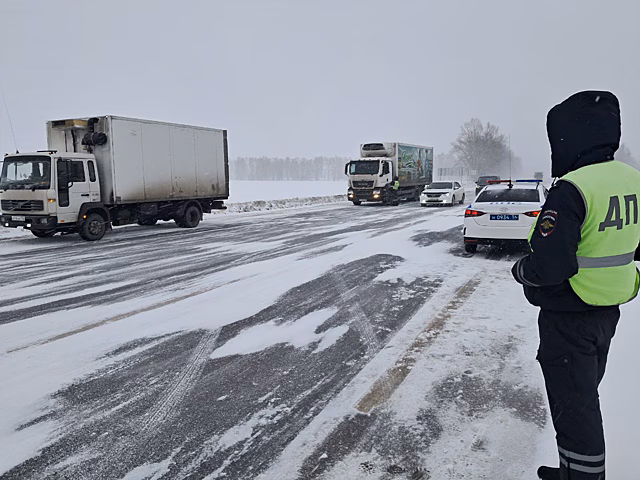 В Новосибирской области открыли движение по федеральным трассам